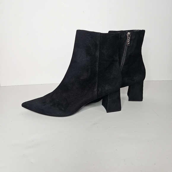 AGL Attilio Giusti Leombruni Black Sueded Leather Pointed Toe Boot 39.5 - Picture 13 of 13